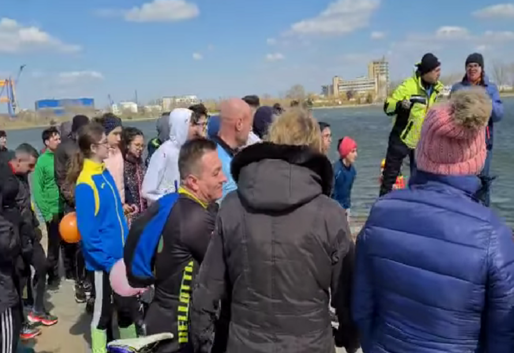 VIDEO Cros umanitar în sprijinul unui pompier rănit