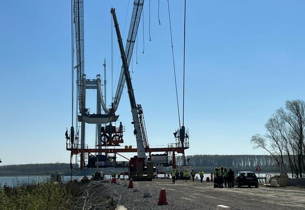 Podul peste Dunăre proiectat să dureze peste 100 de ani