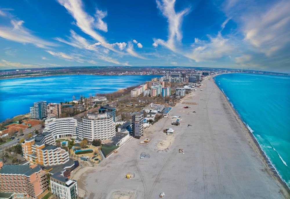Parcările se ieftinesc în Mamaia. La ce să se aștepte turiștii