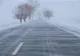 Pe drumurile naţionale şi judeţene se circulă în condiţii de iarnă din cauza viscolului