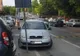 A lovit cu mașina o fată de 14 ani pe trecerea de pietoni și a fugit