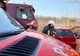 FOTO VIDEO Impact violent între un autocamion și un autoturism. O persoană încarcerată